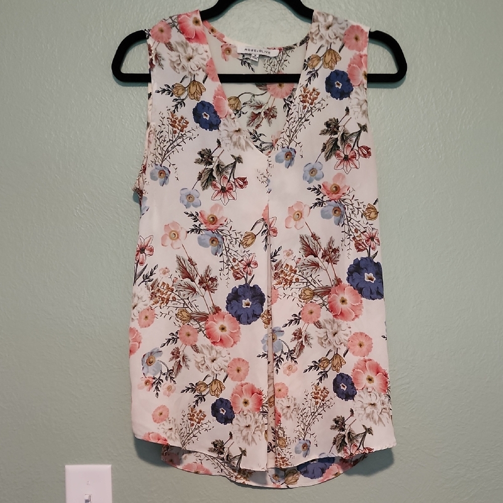 Rose & Olive Pink Sleeveless Blouse with Floral Design